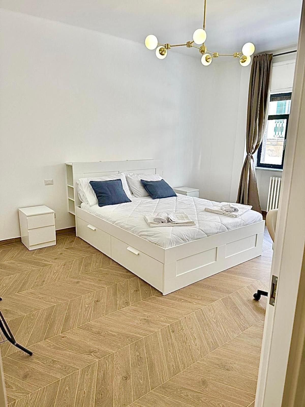 Dante 262 Apartment Bari