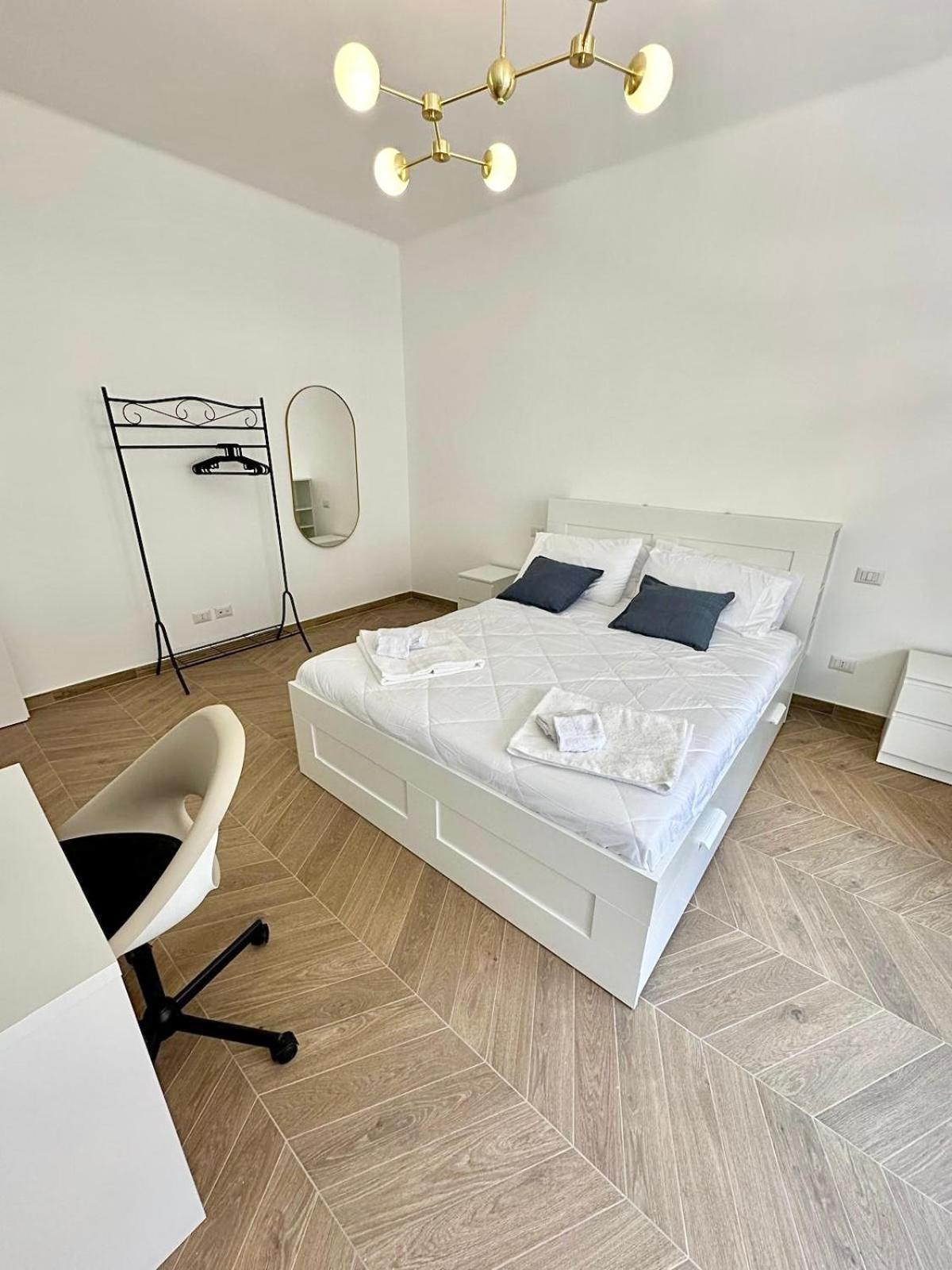 Dante 262 Apartment *
